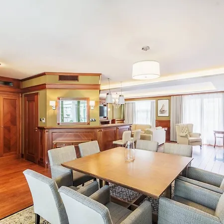 Апартаменти Prestige With Sauna By Grand *